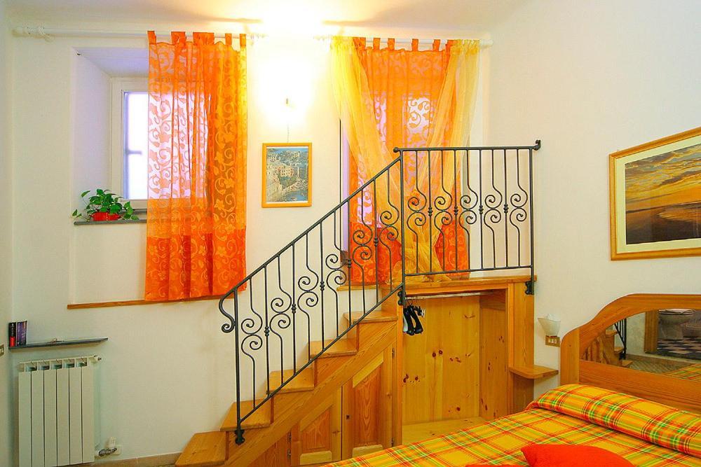 Francamaria Rooms Вернаца Стая снимка